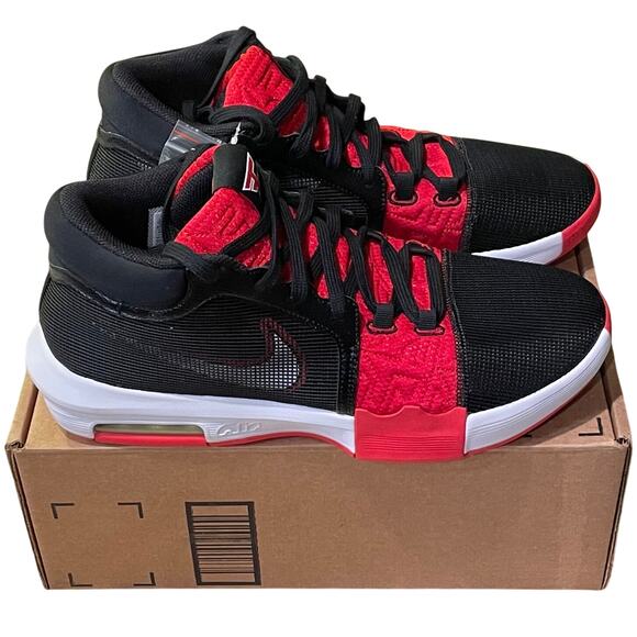 Brand New Mens Nike LeBron Witness 8 Basketball Shoes Size 11.5 main image 5